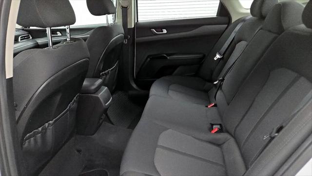 2023 Kia K5 LXS