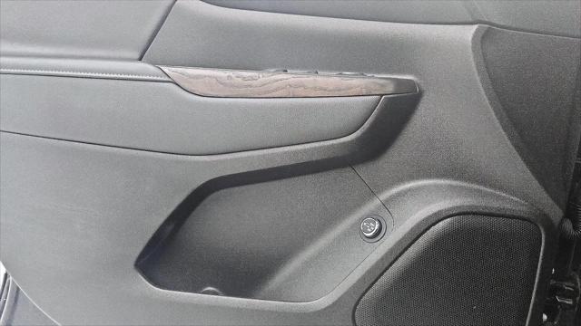 2023 GMC Acadia FWD Denali