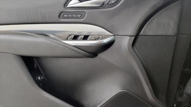 2022 Cadillac XT4 AWD Premium Luxury