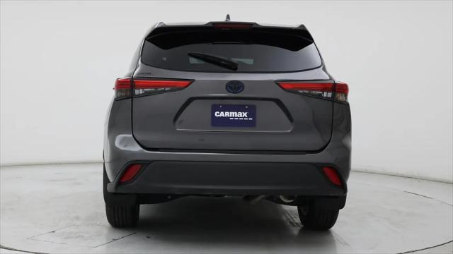 2022 Toyota Highlander Hybrid XLE