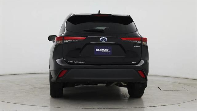2022 Toyota Highlander Hybrid XLE