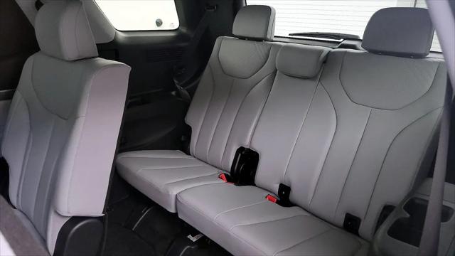 2025 Hyundai Palisade SEL Premium 8P