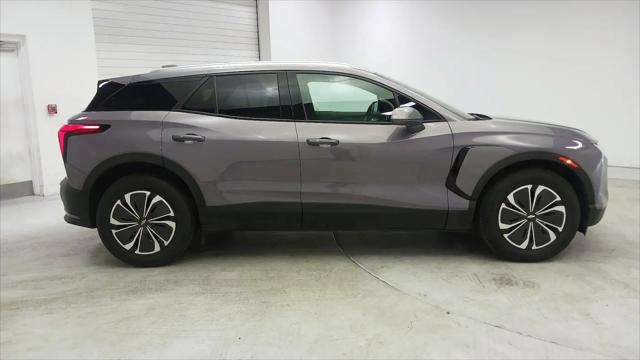 2024 Chevrolet V Blazer eAWD 2LT