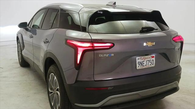 2024 Chevrolet V Blazer eAWD 2LT
