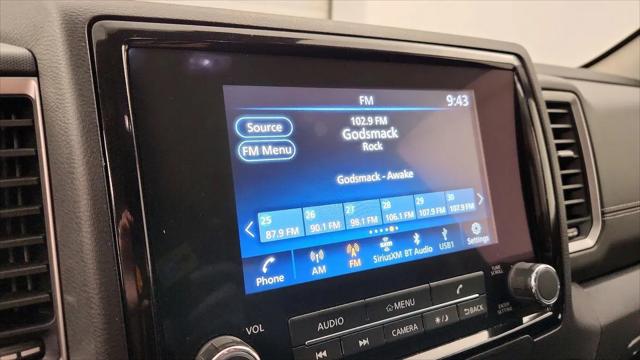 2024 Nissan Frontier Crew Cab SL 4x2