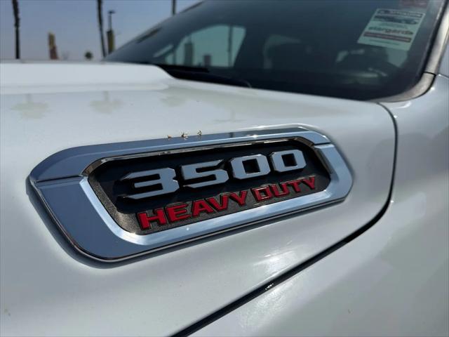 2024 Ram 3500 Big Horn Crew Cab 4x4 8 Box