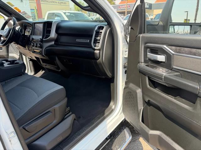 2024 Ram 3500 Big Horn Crew Cab 4x4 8 Box