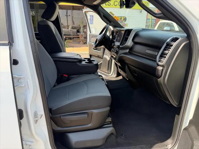 2024 Ram 3500 Big Horn Crew Cab 4x4 8 Box