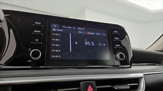 2023 Kia K5 LXS