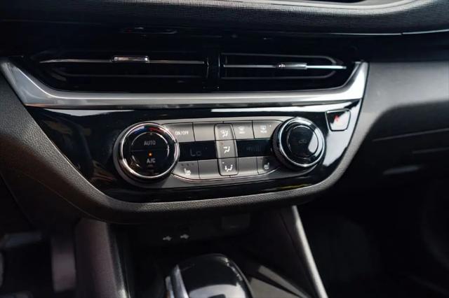 2024 Buick NV Sport Touring FWD