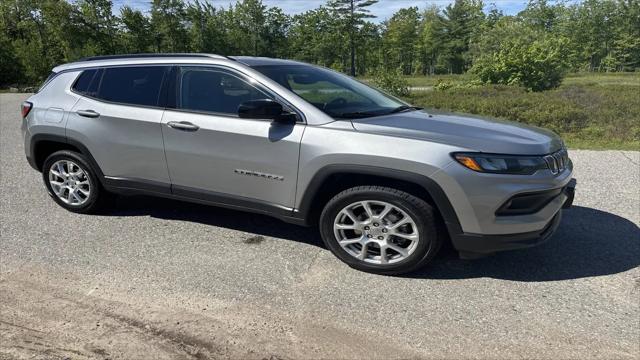 2022 Jeep Compass Latitude Lux 4x4