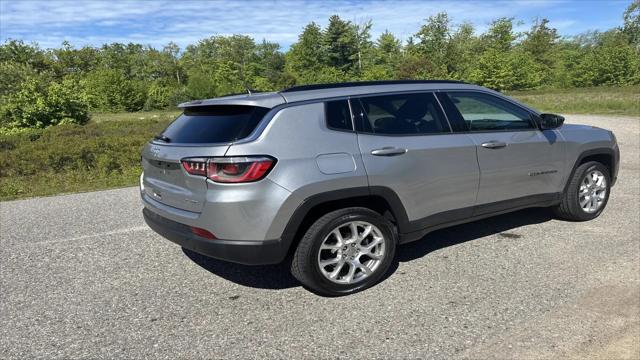 2022 Jeep Compass Latitude Lux 4x4