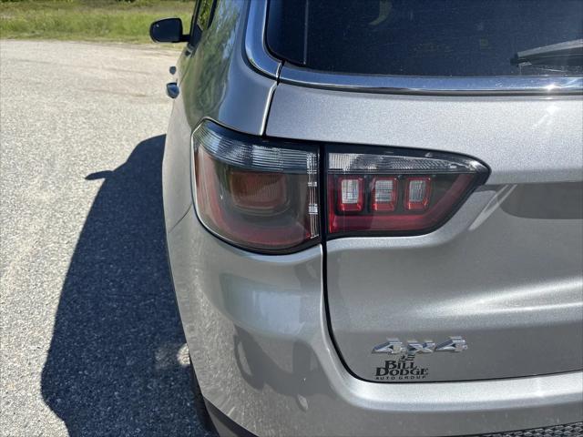 2022 Jeep Compass Latitude Lux 4x4
