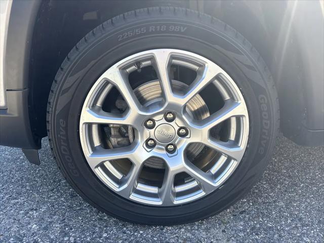 2022 Jeep Compass Latitude Lux 4x4