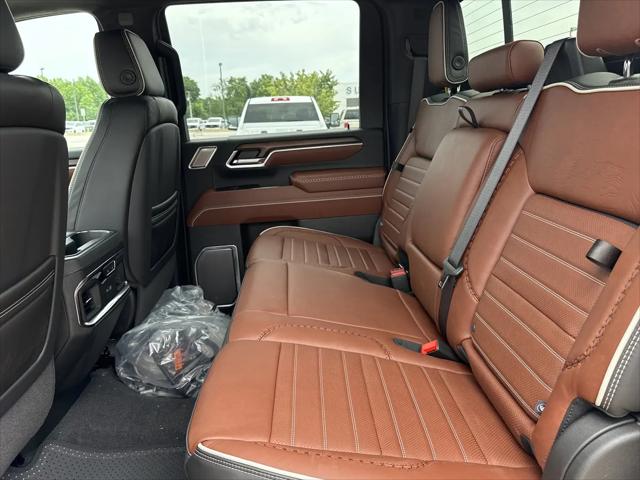 2026 GMC Sierra 2500HD Crew Cab, Standard Bed, Denali Ultimate, 4WD