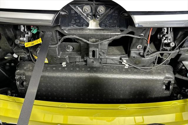 2025 Volkswagen ID. Buzz Pro S Plus with 4MOTION