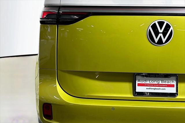 2025 Volkswagen ID. Buzz Pro S Plus with 4MOTION