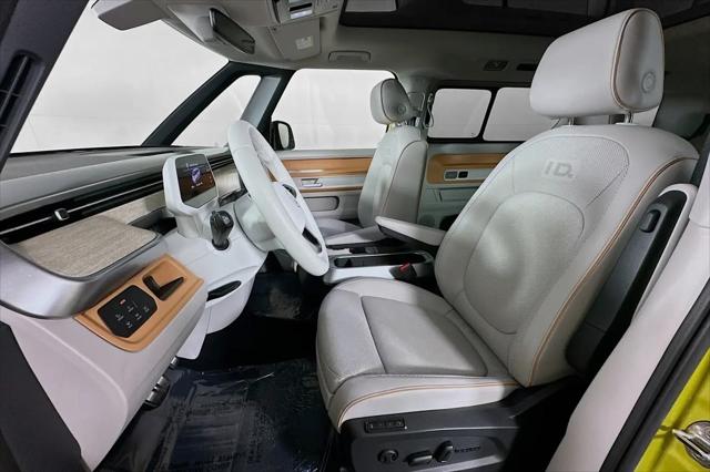 2025 Volkswagen ID. Buzz Pro S Plus with 4MOTION