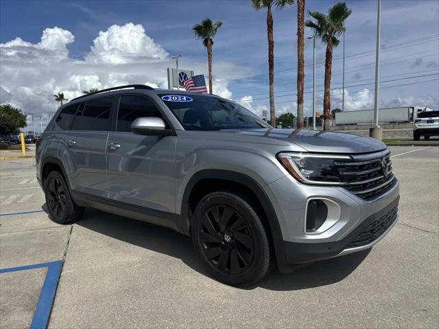 2024 Volkswagen Atlas 2.0T SE w/Technology