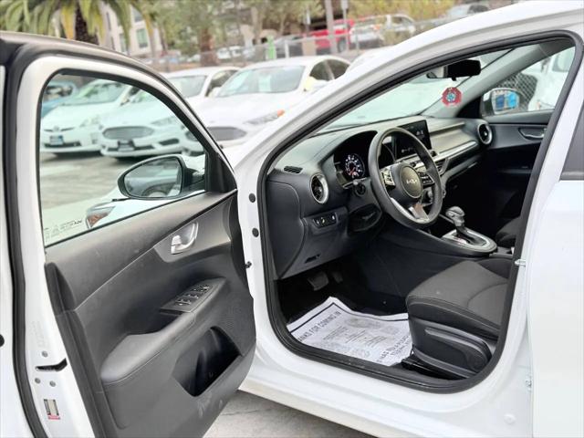 2022 Kia Forte LXS