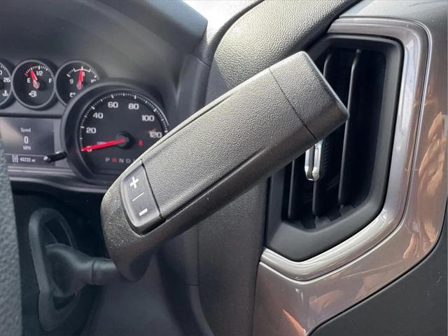 2023 GMC Sierra 2500HD 4WD Crew Cab Standard Bed Pro