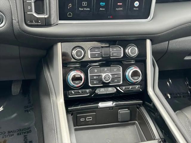 2024 GMC Yukon 4WD Denali
