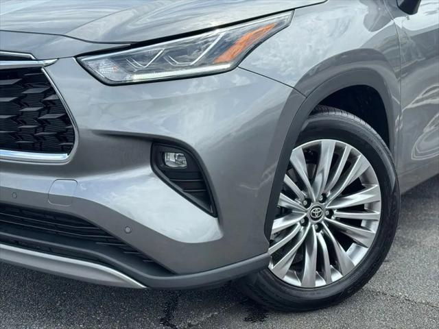 2026 Toyota Highlander Platinum