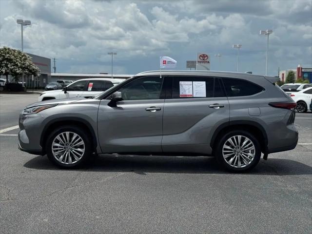 2026 Toyota Highlander Platinum