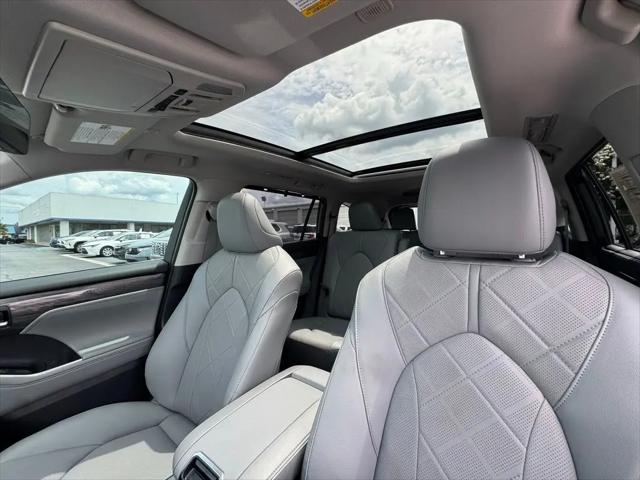 2026 Toyota Highlander Platinum