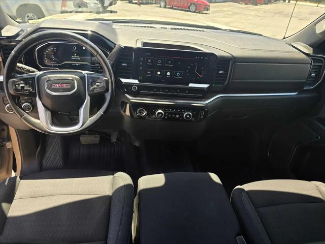 2022 GMC Sierra 1500 4WD Crew Cab Short Box Elevation