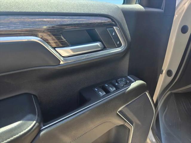 2022 GMC Sierra 1500 4WD Crew Cab Short Box Elevation