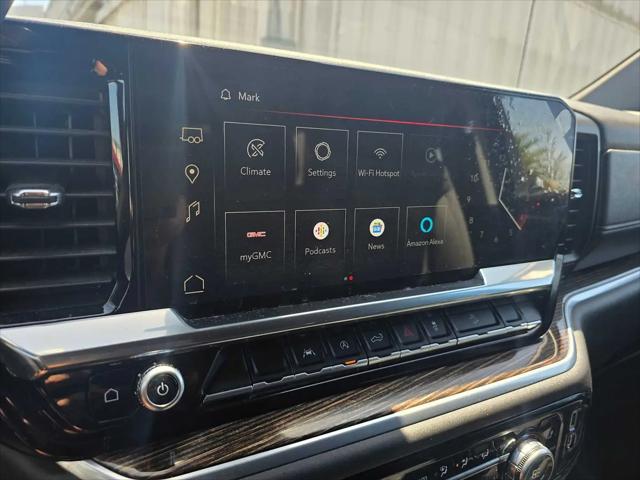 2022 GMC Sierra 1500 4WD Crew Cab Short Box Elevation