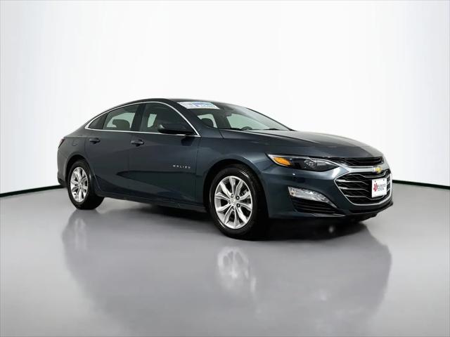 2019 Chevrolet Malibu LT for sale in Maplewood, MN