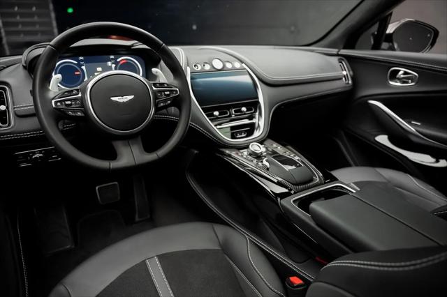 2023 Aston Martin DBX 707