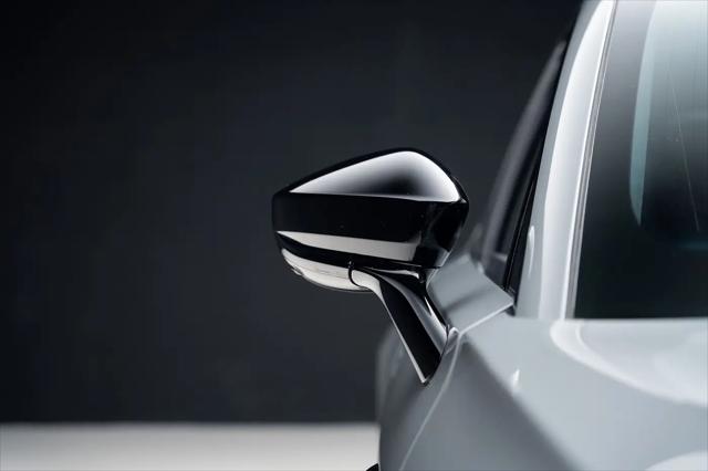 2023 Aston Martin DBX 707