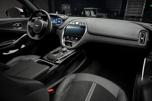 2023 Aston Martin DBX 707