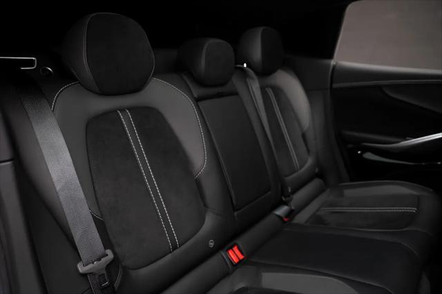 2023 Aston Martin DBX 707