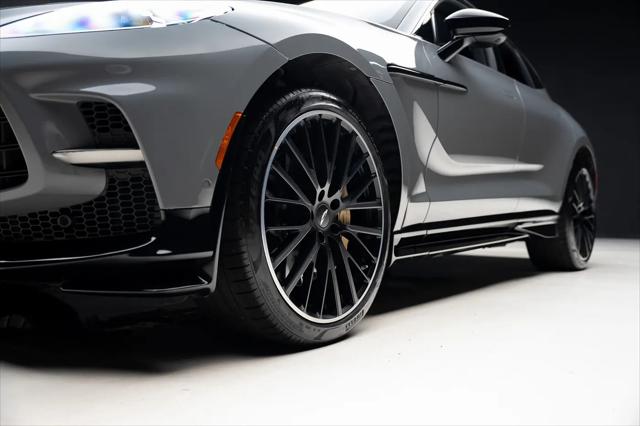 2023 Aston Martin DBX 707