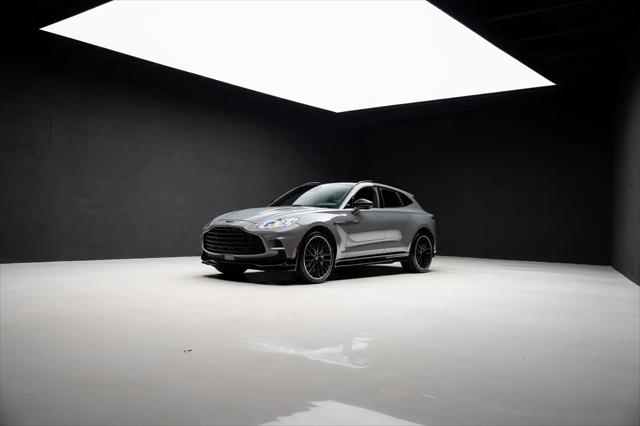 2023 Aston Martin DBX 707