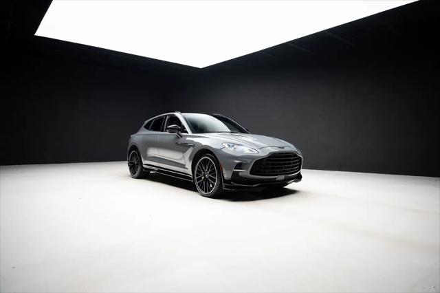 2023 Aston Martin DBX 707