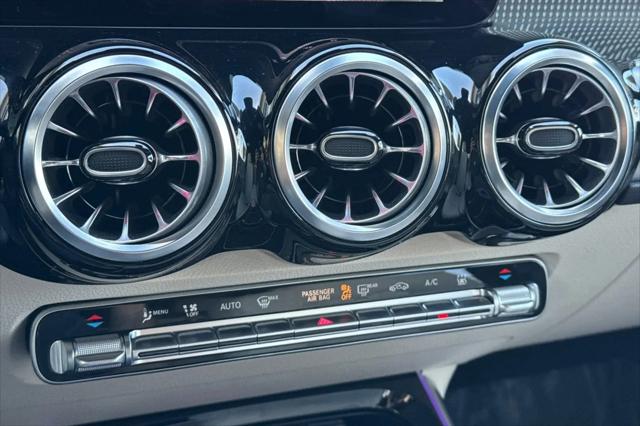 2023 Mercedes-Benz EQB 300 4MATIC