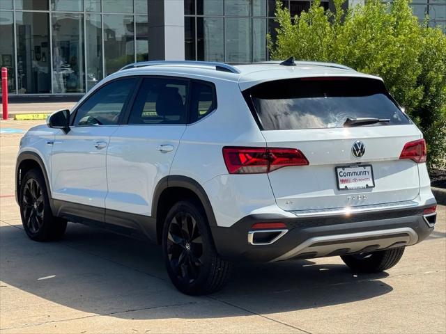 2024 Volkswagen Taos 1.5T SE