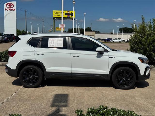 2024 Volkswagen Taos 1.5T SE