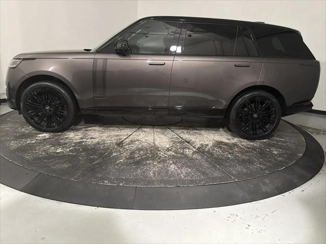 2022 Land Rover Range Rover First Edition