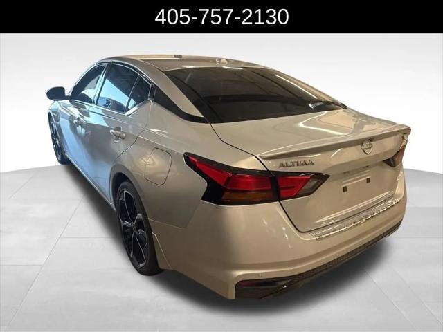 2023 Nissan Altima SR FWD