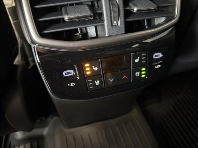 2026 Lexus RX 450h+ Luxury