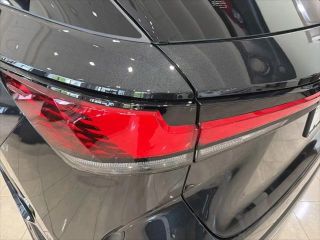 2026 Lexus RX 450h+ Luxury
