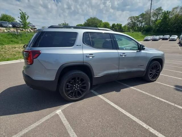 2023 GMC Acadia AWD SLT