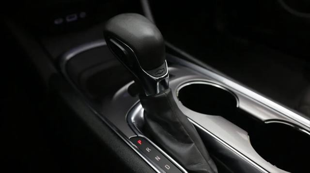 2021 Chevrolet Malibu FWD LT