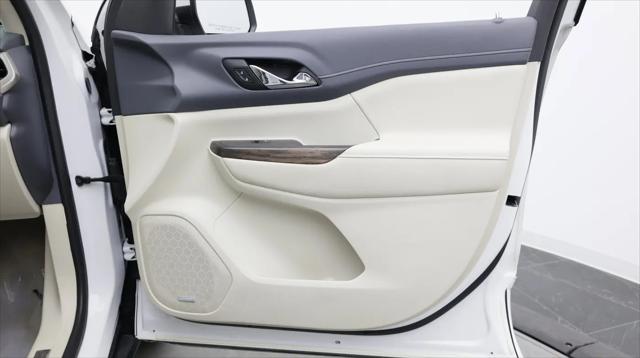 2020 GMC Acadia FWD Denali
